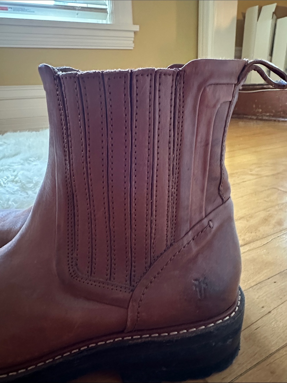 FRYE Brown Leather Chelsea Ankle Boots - Picture 3 of 5